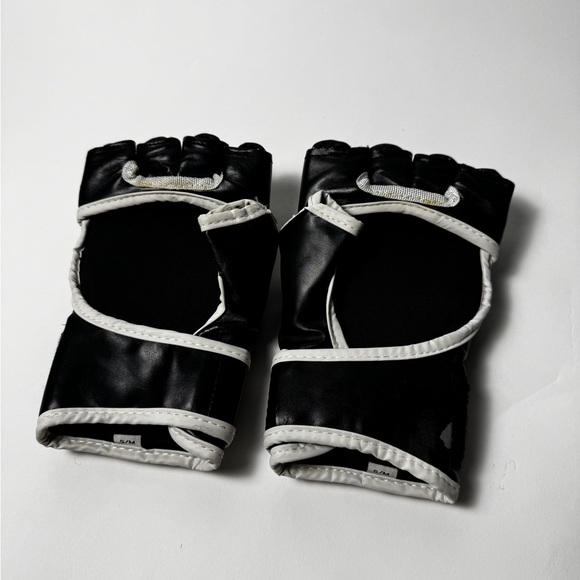 Everlast Black and White Training Gloves Size S - Picture 6 of 6
